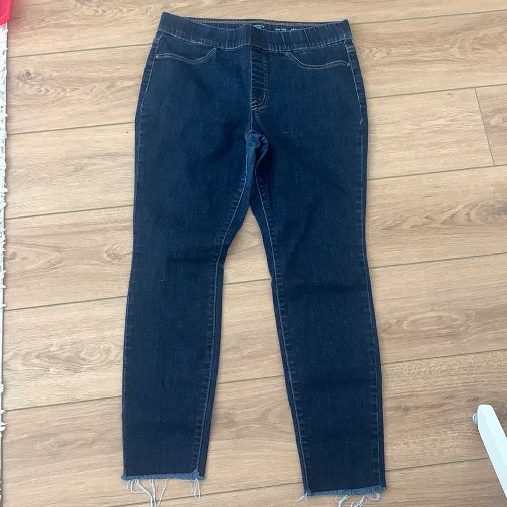 Dark Denim Crown &Ivy skinny jeans. Size 14R